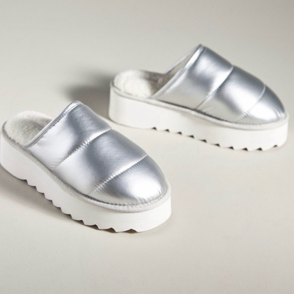 ANTHROPOLOGIE Maeve Metallic Silver Puffer Platform Mules | Lined | 6-7